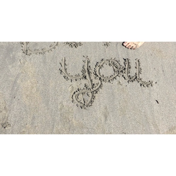 Meet your Posher, Sabrina - Picture 2 of 2